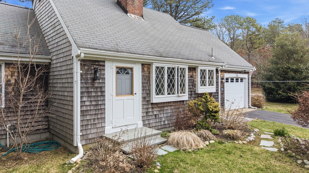26 Windsor Road Sandwich, MA 02563 - Photo 2 of 42