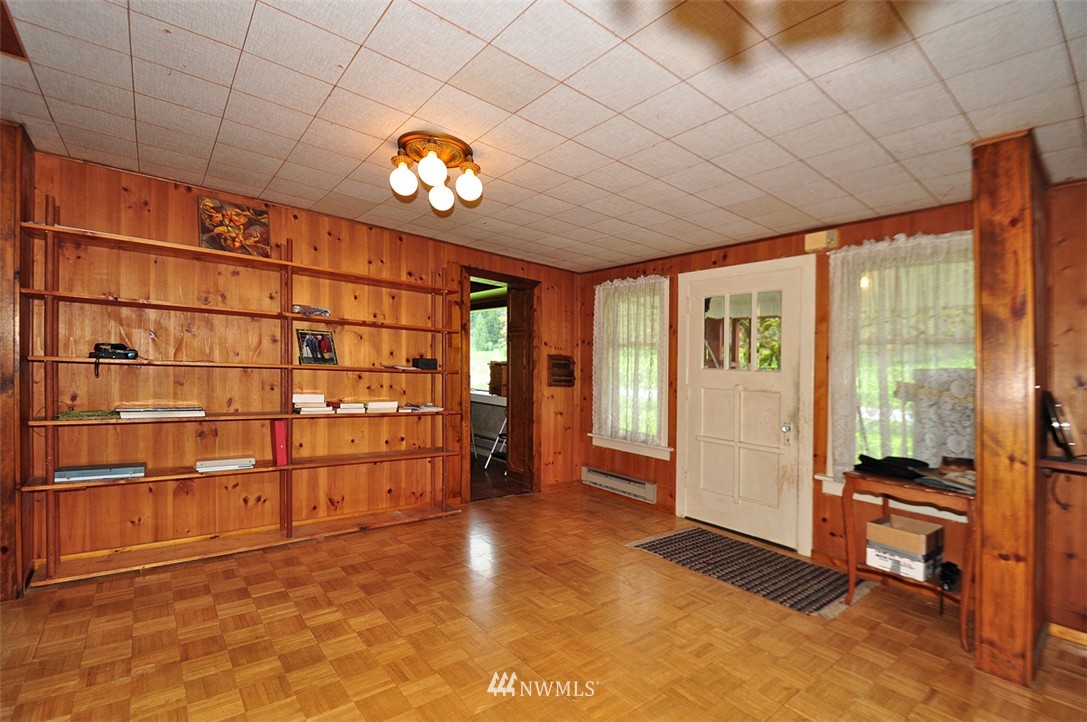 7828 Robe Menzel Road Granite Falls, WA 98252 - Photo 4 of 15