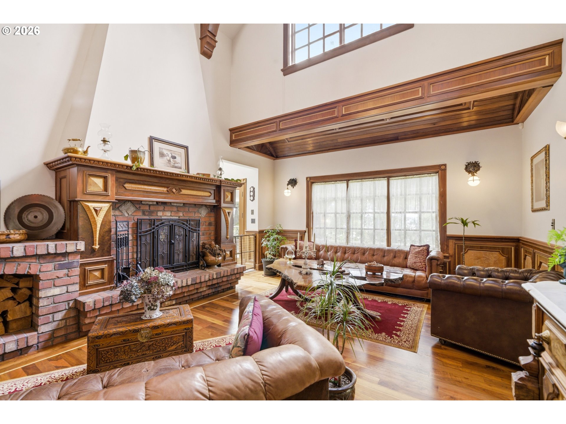 11250 Whiskey Creek Road Tillamook, OR 97141 - Photo 10 of 48 Living Room