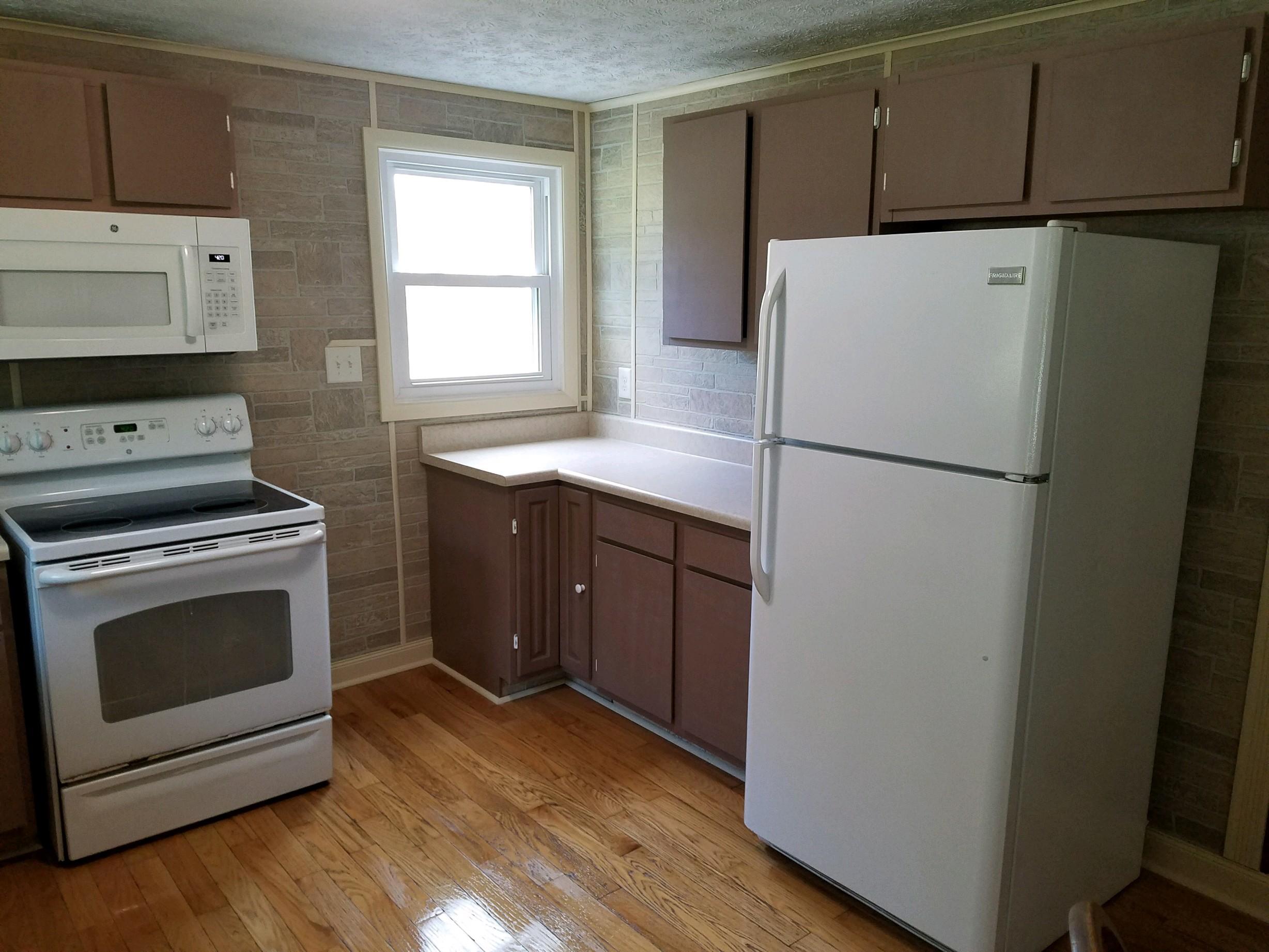 2613 Springwood Road Fincastle, VA 24090 - Photo 2 of 12 04ED783B-411A-46A5-9907-1DE5C314FE2B