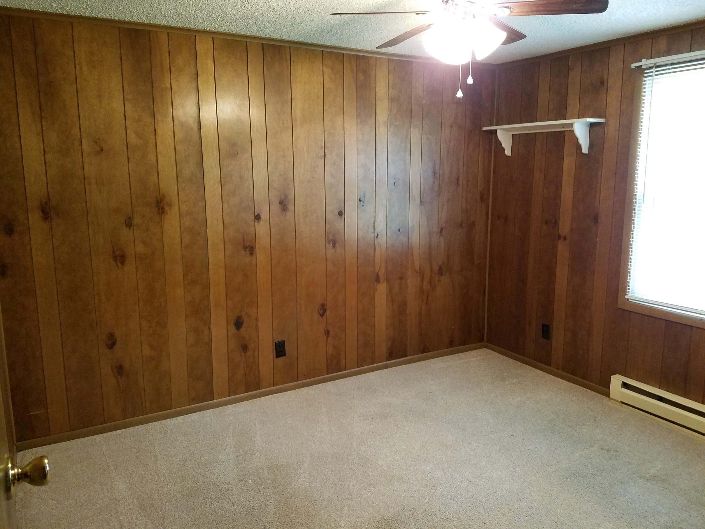 2613 Springwood Road Fincastle, VA 24090 - Photo 6 of 12 64C373A8-6C80-432B-BFF0-54A3AB9B23B7