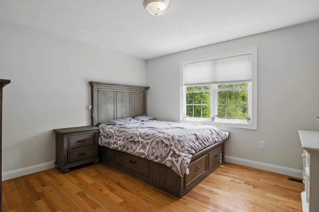 11 Davis Road Tewksbury, MA 01876 - Photo 27 of 41 Gallery Image 27