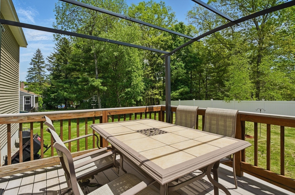 11 Davis Road Tewksbury, MA 01876 - Photo 32 of 41 Gallery Image 32