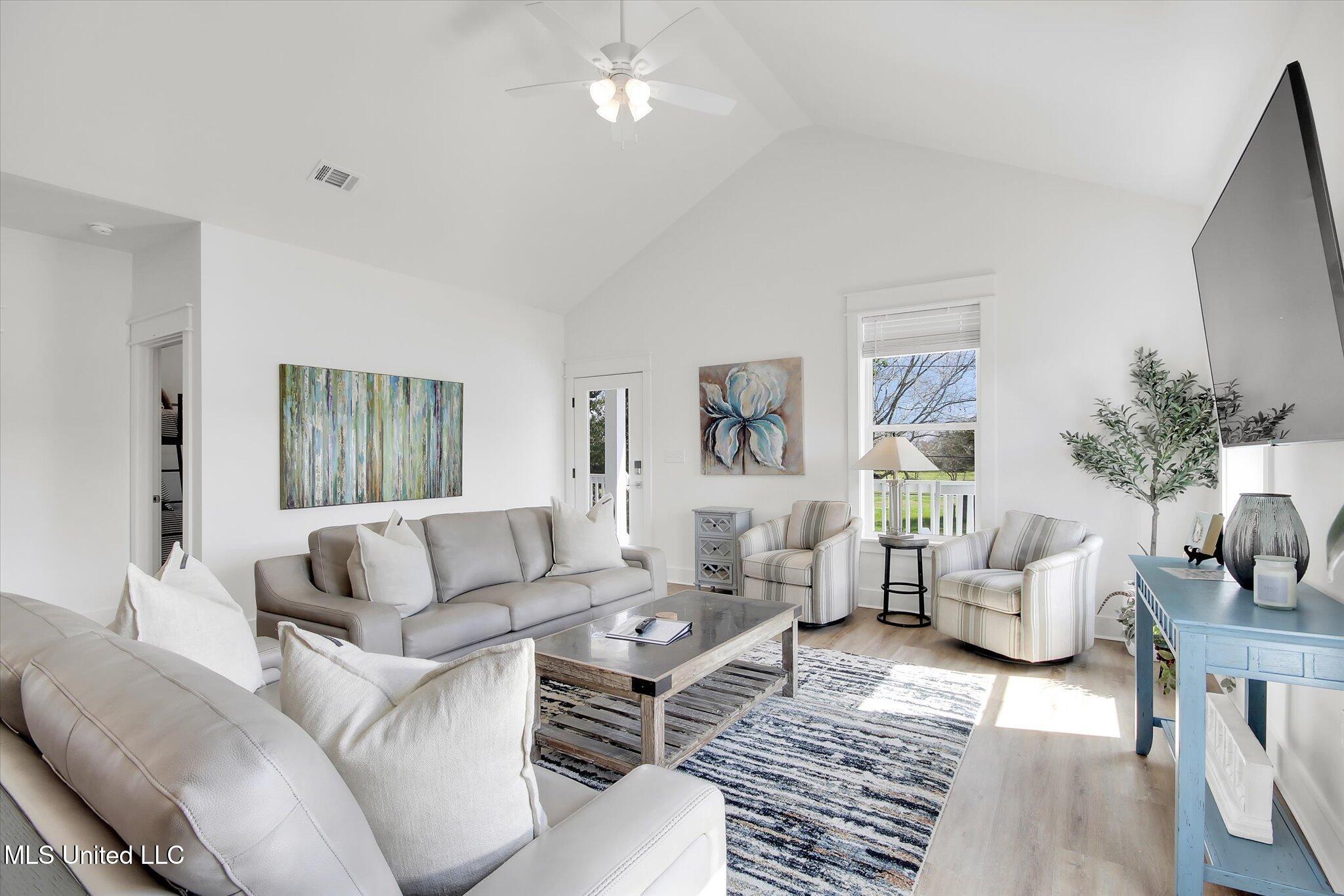 219 Demetz Avenue Pass Christian, MS 39571 - Photo 3 of 12 24-IMG_8370