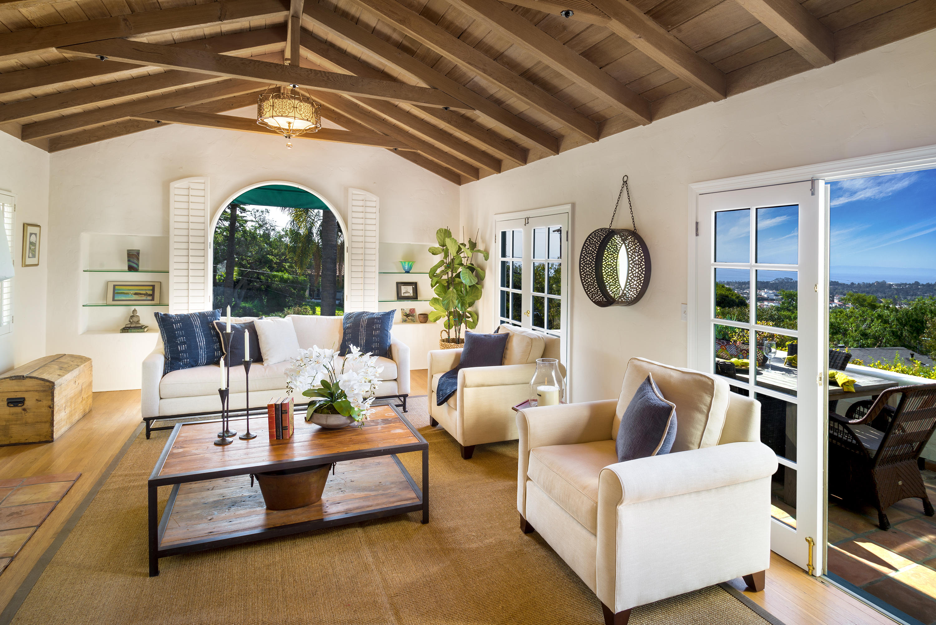 817 Moreno Road Santa Barbara, CA 93103 - Photo 6 of 38 Wood Beam Ceiling & Hardwood Floors