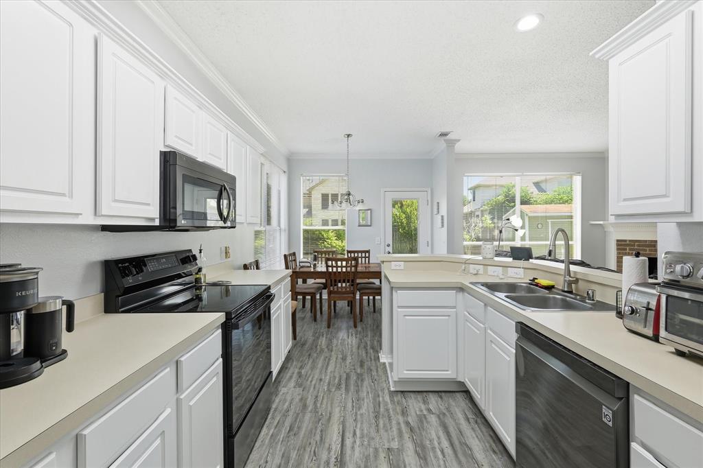 2112 Loon Lake Road Denton, TX 76210 - Photo 11 of 40 Galley style kitchen