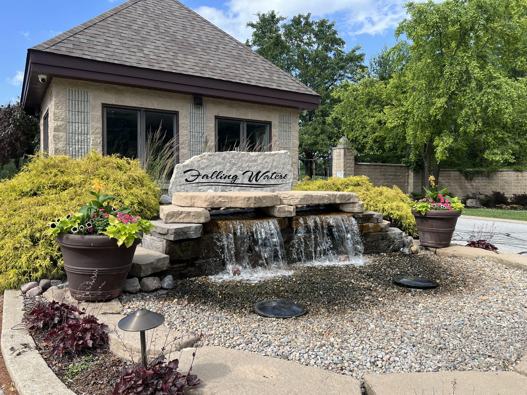 753 Verdano Terrace Crown Point, IN 46307 - Photo 13 of 13 2048x1536