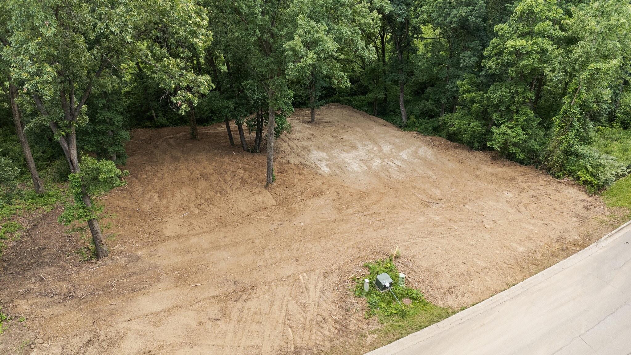 753 Verdano Terrace Crown Point, IN 46307 - Photo 3 of 13 2048x1152