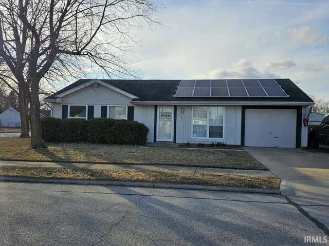 $182,000 | 728 Shakamak Court, Dayton, IN 47941