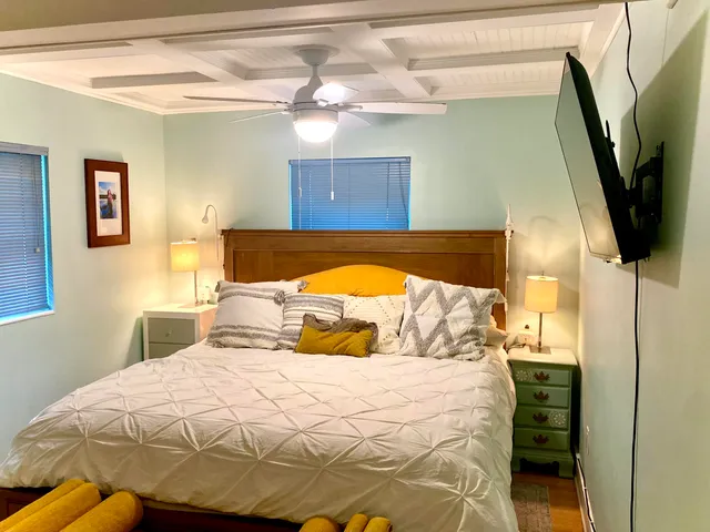 $599,900 | 353 Pine Tree Road, Lake Mary, FL 32746