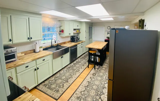 $599,900 | 353 Pine Tree Road, Lake Mary, FL 32746