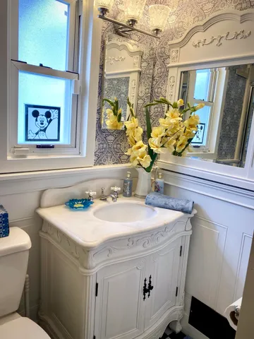 $599,900 | 353 Pine Tree Road, Lake Mary, FL 32746