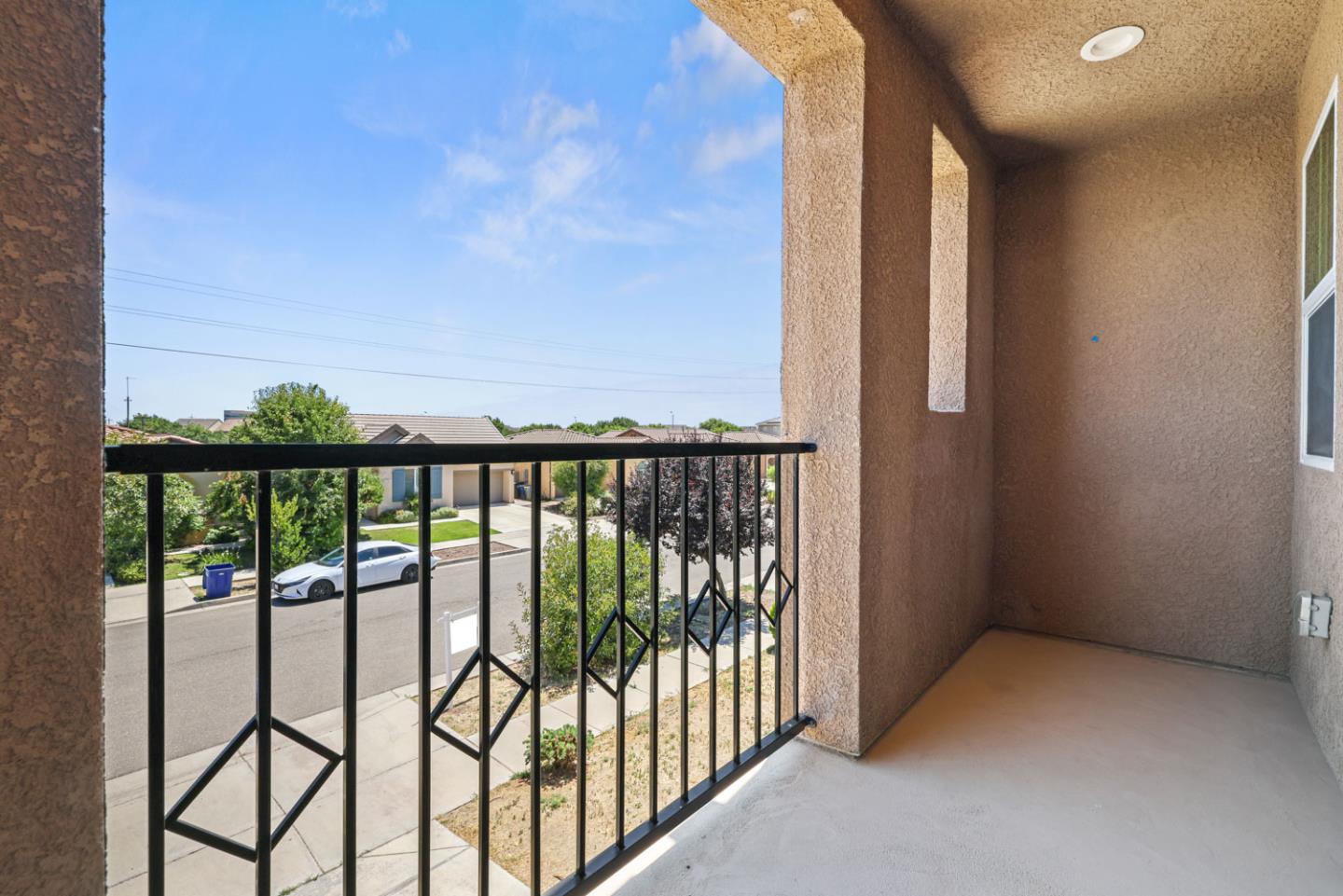 4355 Strathmore Place Merced, CA 95348 - Photo 23 of 40 Gallery Image 23
