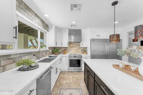 $1,479,000 | 2449 West Sunrise Drive, Phoenix, AZ 85041