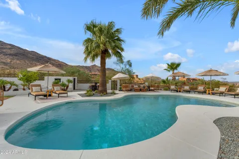 $1,479,000 | 2449 West Sunrise Drive, Phoenix, AZ 85041