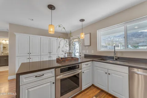 $1,479,000 | 2449 West Sunrise Drive, Phoenix, AZ 85041