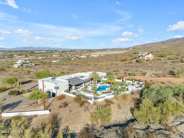 $1,479,000 | 2449 West Sunrise Drive, Phoenix, AZ 85041