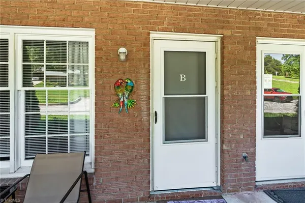 $90,000 | 1107 Robinhood Road, Unit B, High Point, NC 27262