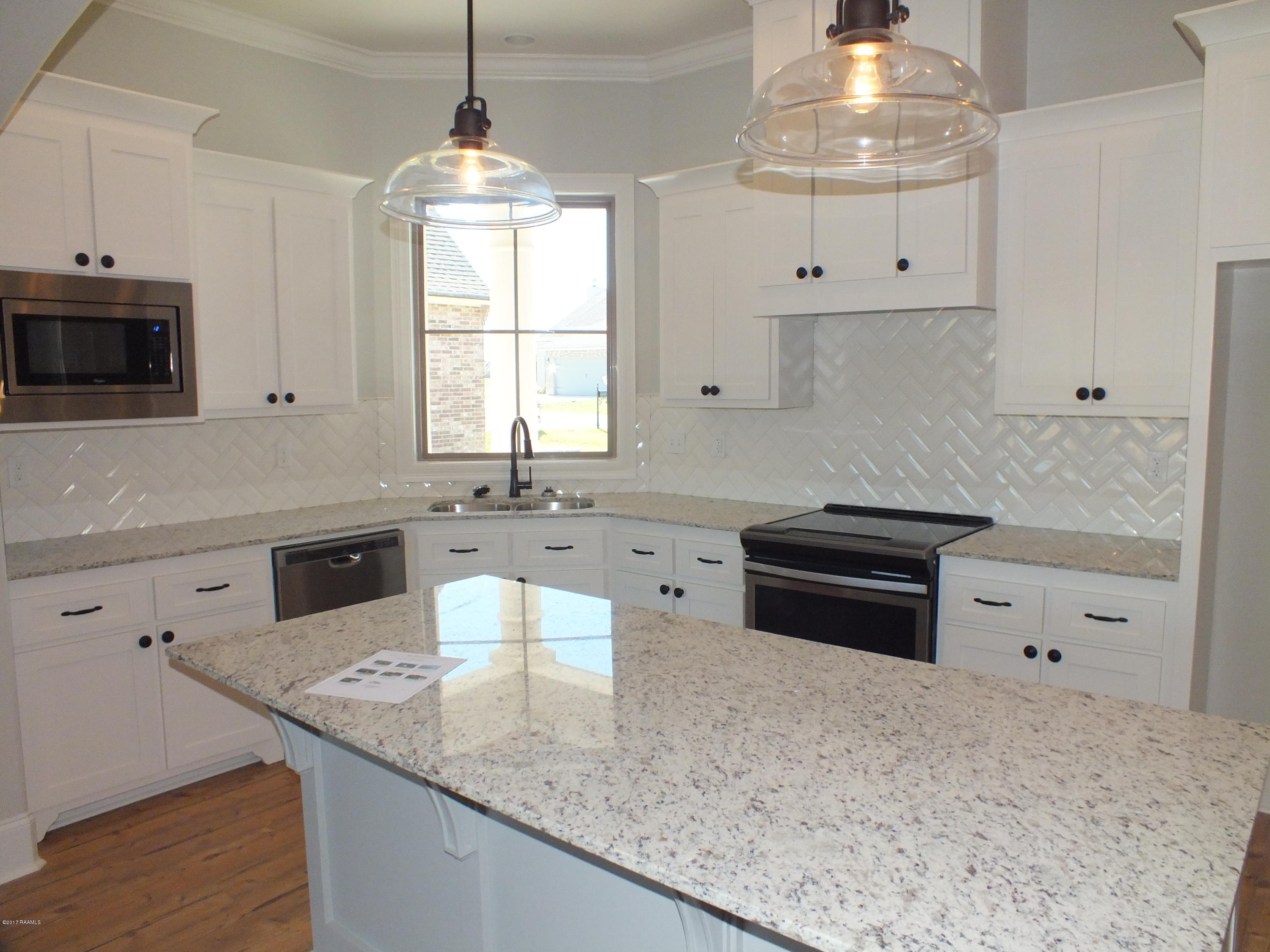 109 Timber Bark Road Lafayette, LA 70508 - Photo 2 of 18 Gallery Image 2