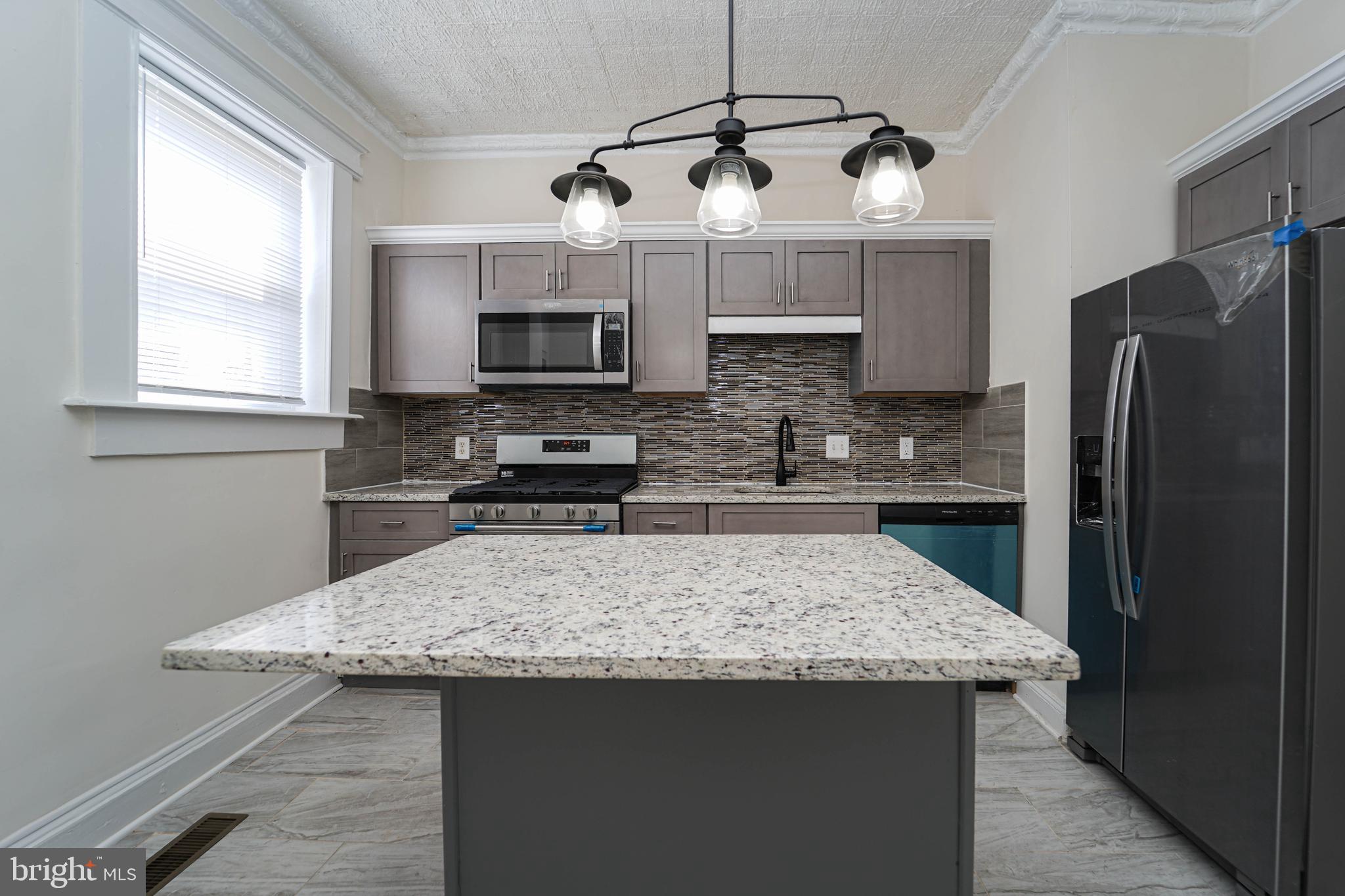 2749 Riggs Avenue Baltimore, MD 21216 - Photo 17 of 33