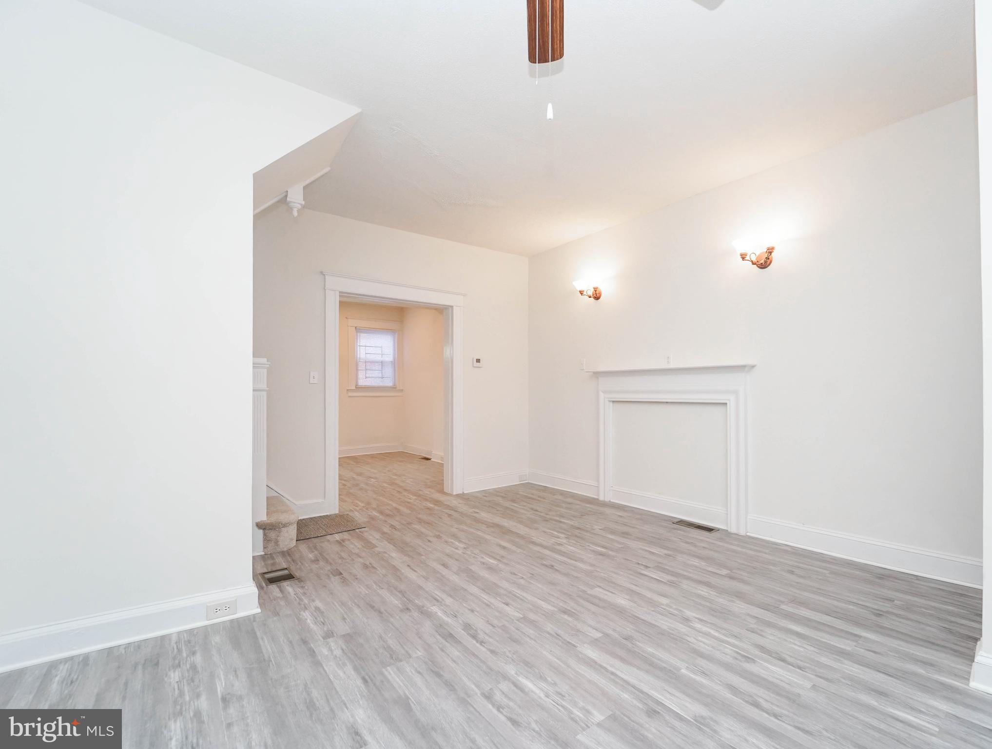 2749 Riggs Avenue Baltimore, MD 21216 - Photo 4 of 33