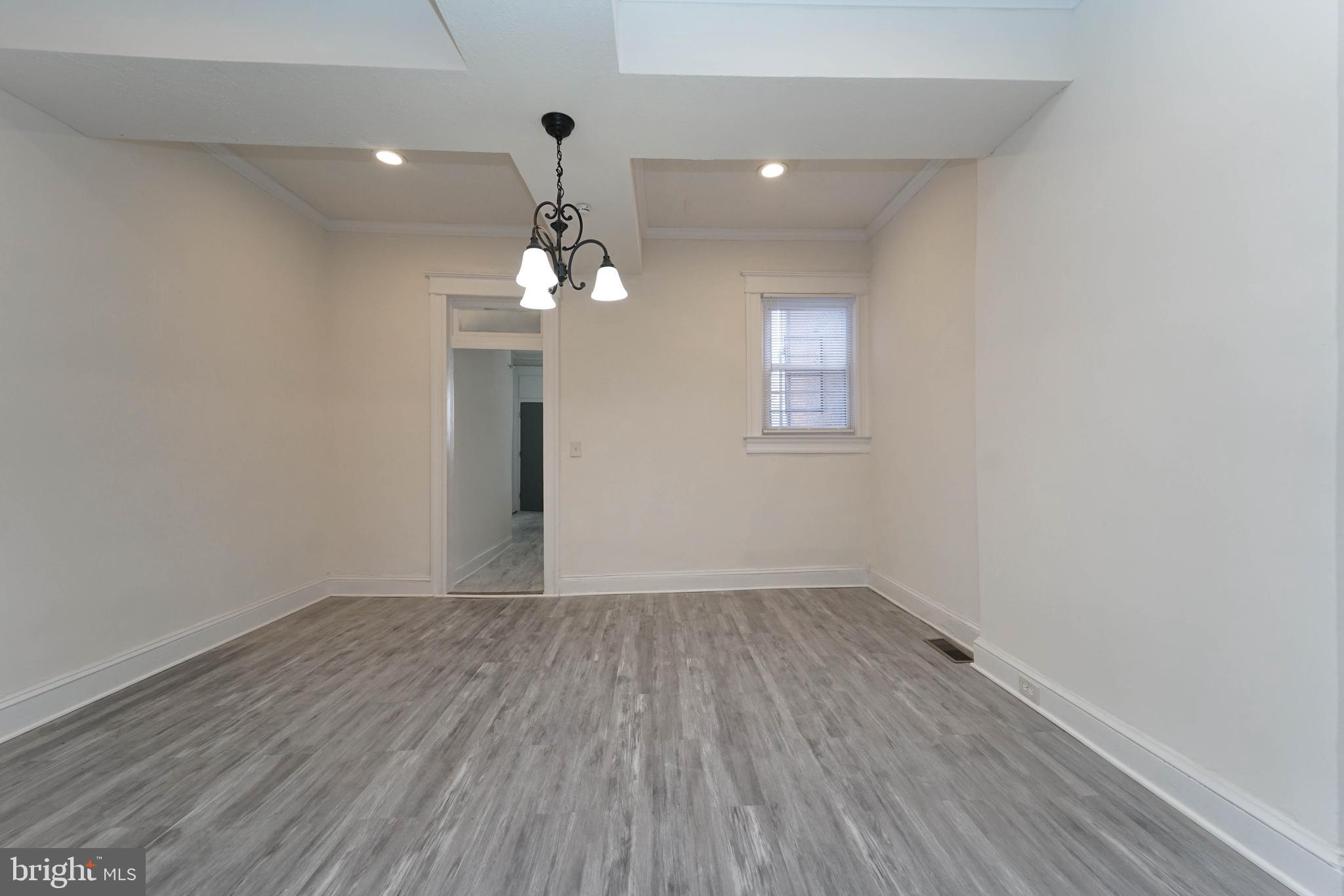 2749 Riggs Avenue Baltimore, MD 21216 - Photo 9 of 33