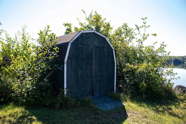 $699,000 | 113 Renfrew Lane, Concord, VT 05858