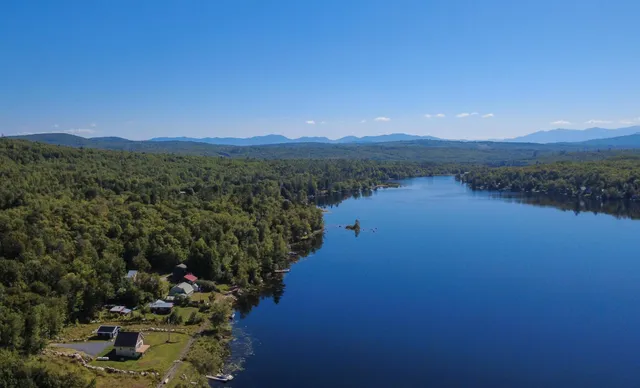 $699,000 | 113 Renfrew Lane, Concord, VT 05858