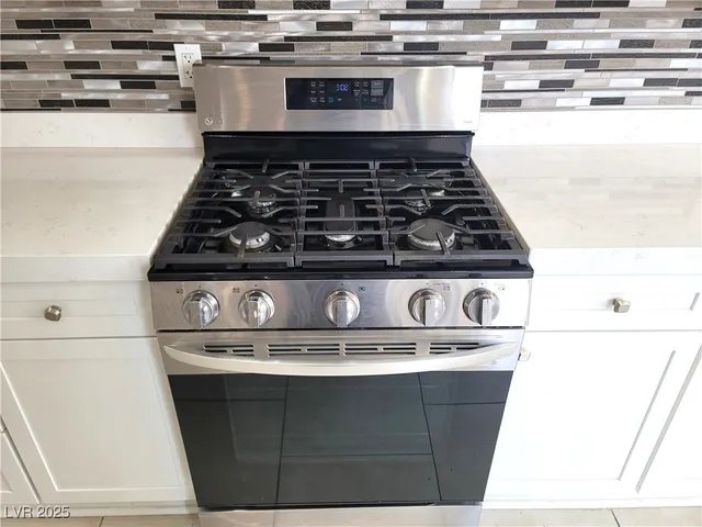 $2,500 | 9844 Sedona Shrine Avenue, Las Vegas, NV 89148