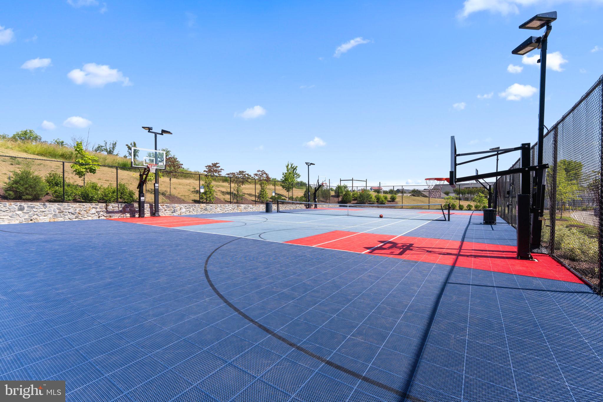 17922 Spotted Oak Road Dumfries, VA 22026 - Photo 54 of 62 The Community Basketball Courts