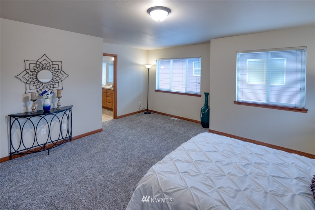 17823 19th Avenue Southeast Bothell, WA 98012 - Photo 14 of 27 Gallery Image 14