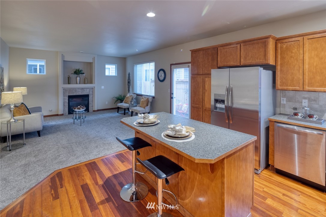 17823 19th Avenue Southeast Bothell, WA 98012 - Photo 5 of 27 Gallery Image 5