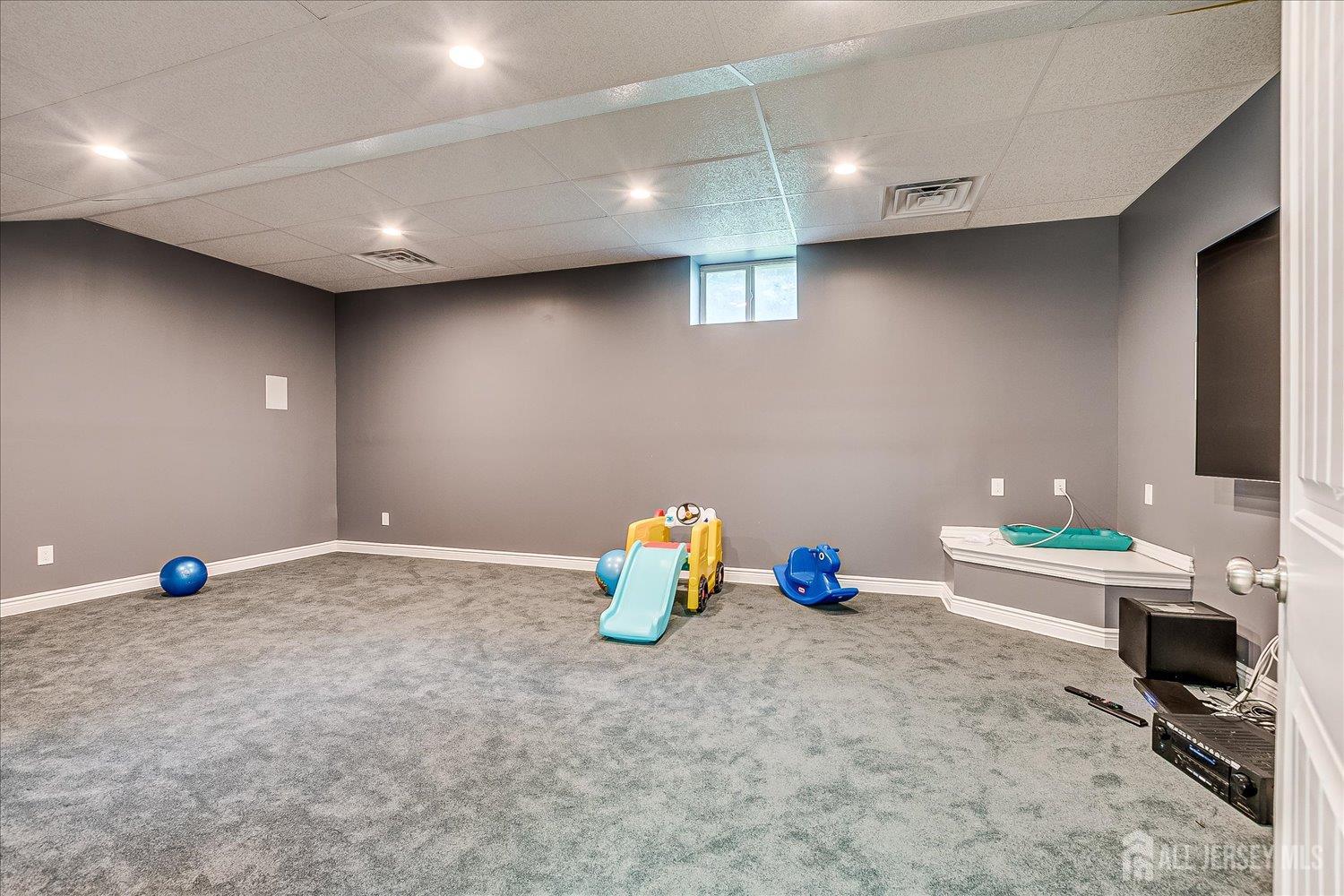 87 Ellmyer Road Edison, NJ 08820 - Photo 73 of 81