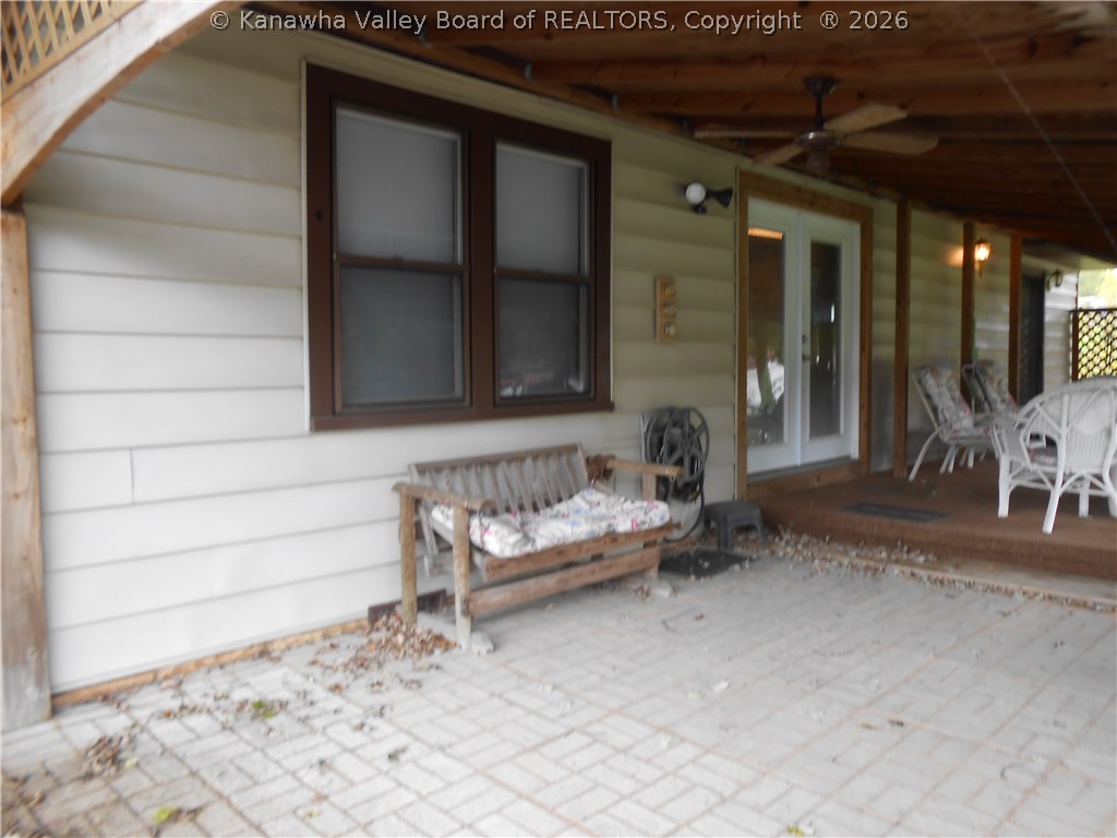 1951 Thunder Road Chapmanville, WV 25508 - Photo 9 of 11 Gallery Image 9