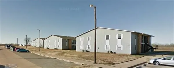 $578 | 100 Prairie Circle, Electra, TX 76360
