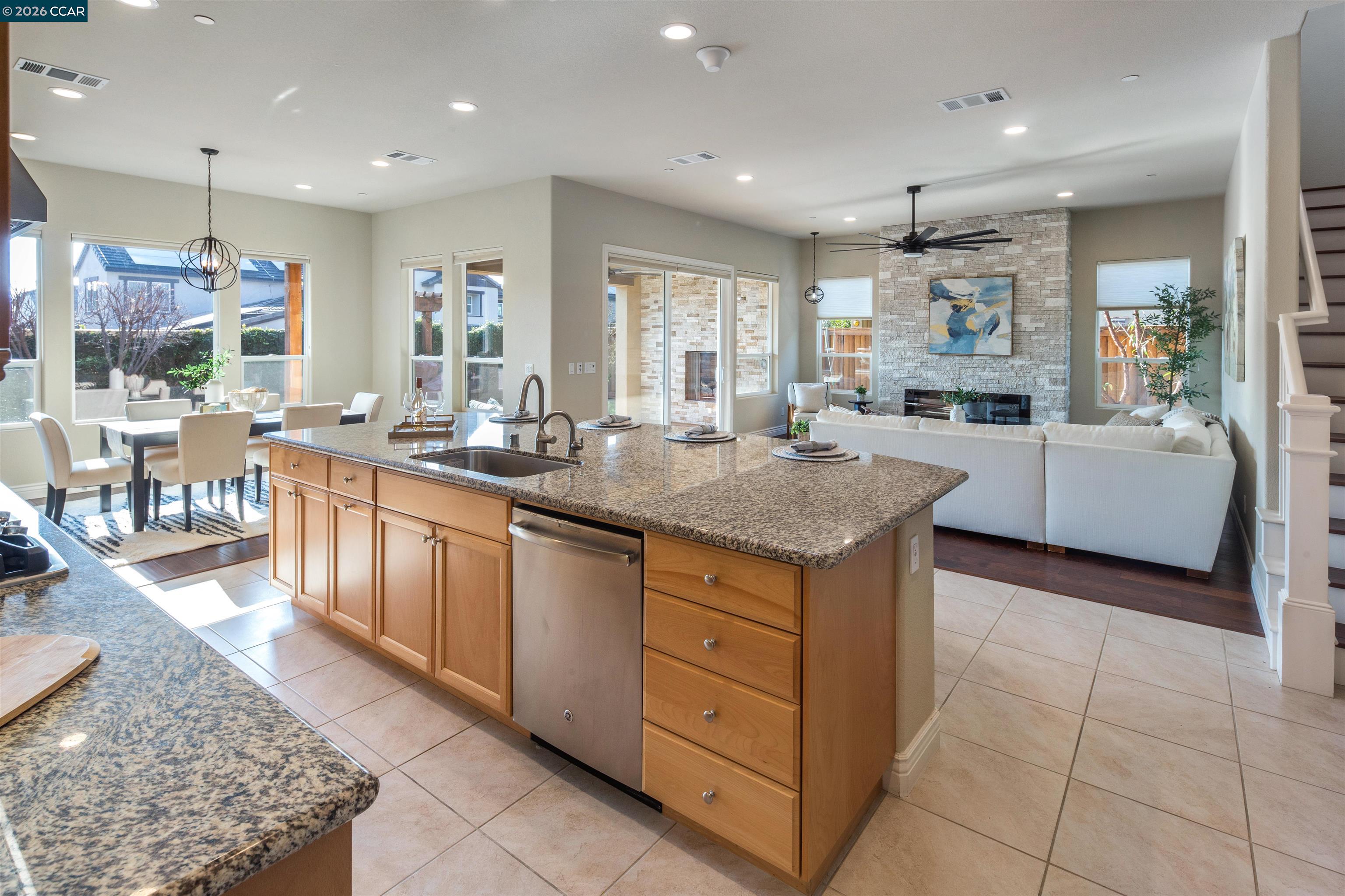 2090 Rioja Way Brentwood, CA 94513 - Photo 18 of 49