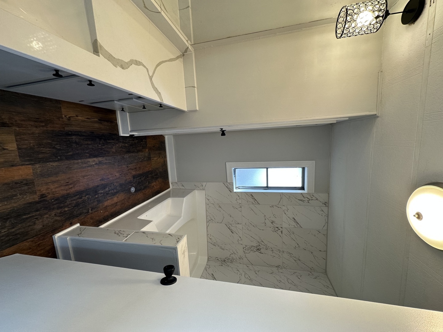 11 Hearthside Drive Matteson, IL 60443 - Photo 6 of 10 a living room with furniture