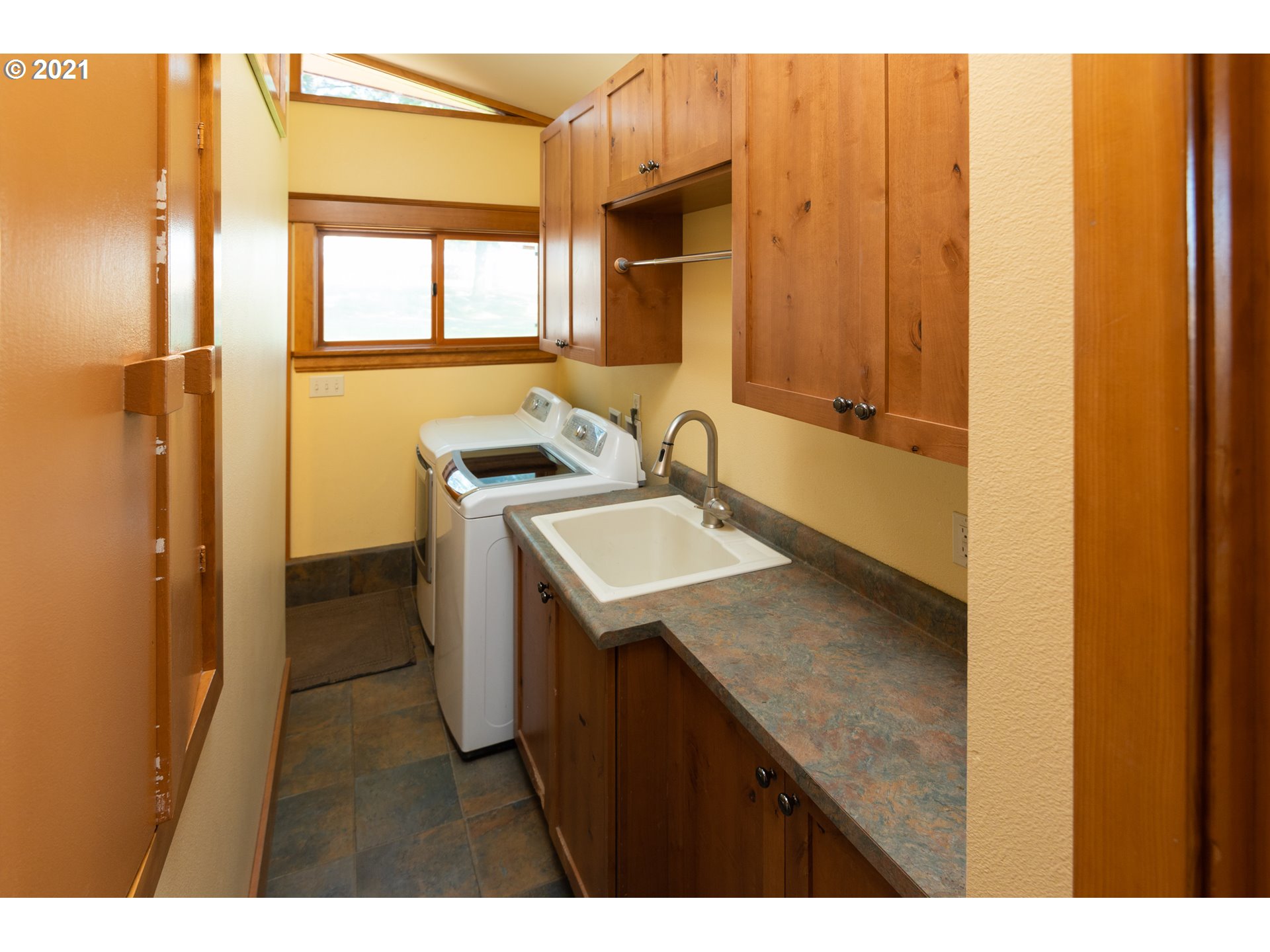 408 Court Street Moro, OR 97039 - Photo 14 of 32 Gallery Image 14