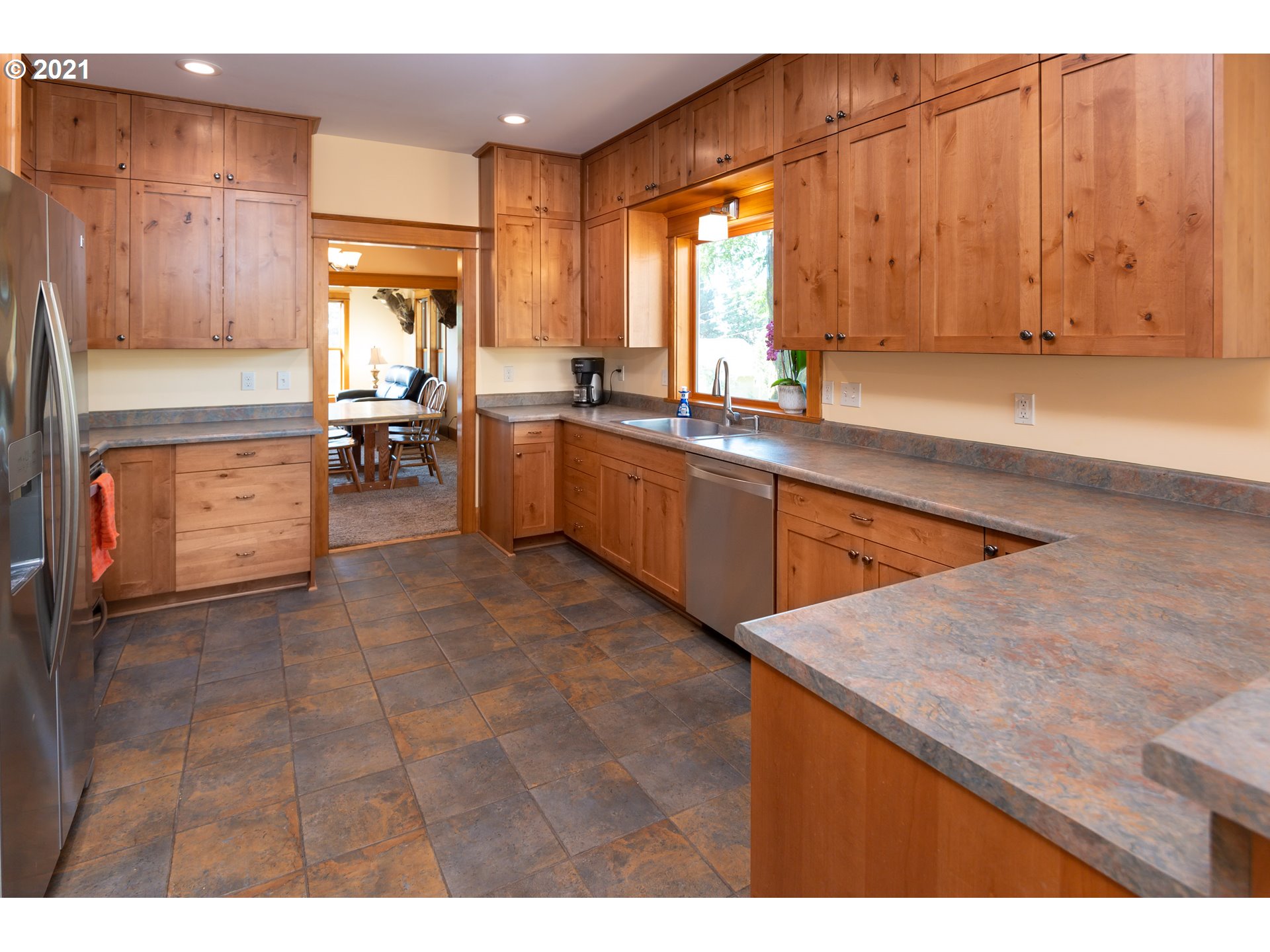 408 Court Street Moro, OR 97039 - Photo 7 of 32 Gallery Image 7