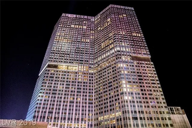 $17,000 | 3750 South Las Vegas Boulevard, Unit 3308, Las Vegas, NV 89158