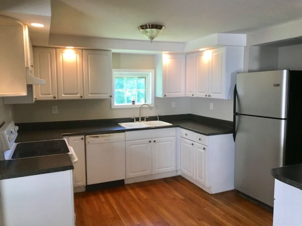 291 Berry Hill Road Elizabethton, TN 37643 - Photo 3 of 15 Photo 3