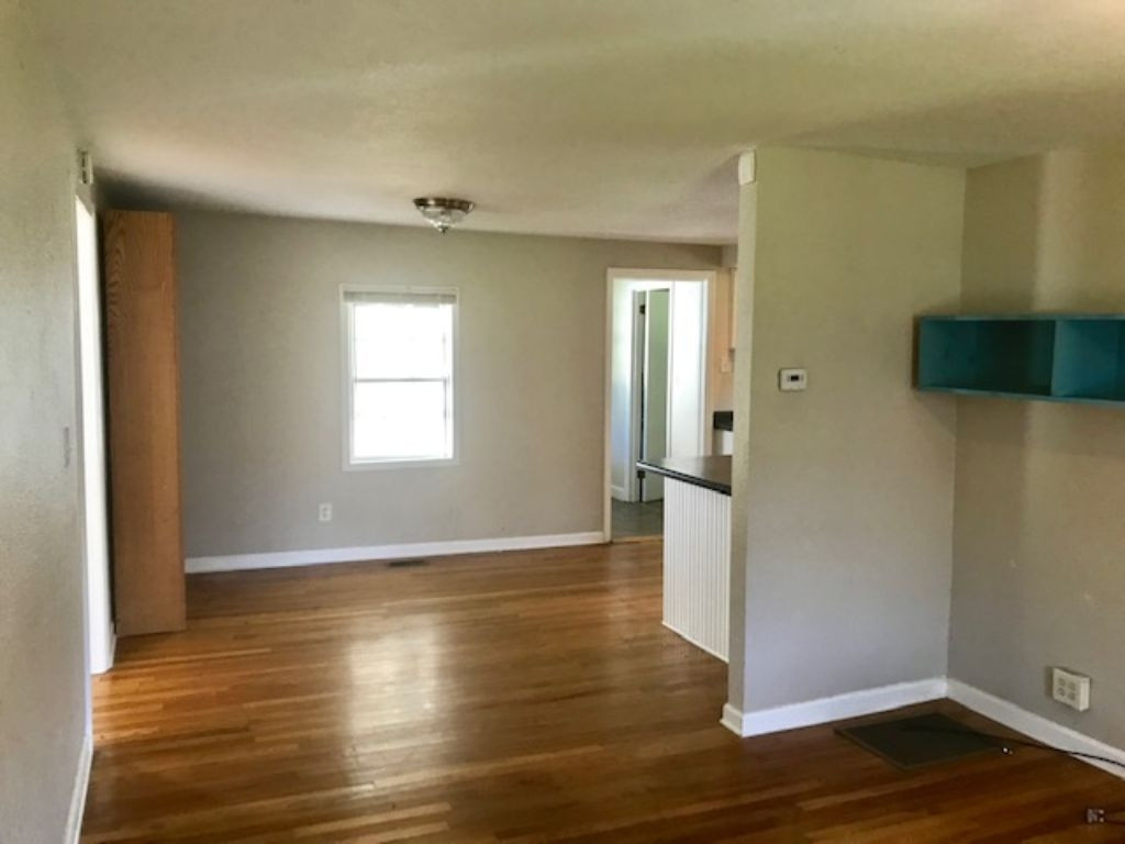 291 Berry Hill Road Elizabethton, TN 37643 - Photo 6 of 15 Photo 6