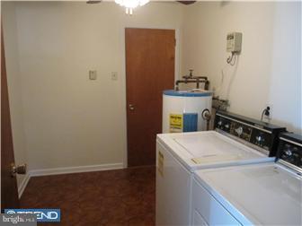 11 Wilbert Street Pemberton, NJ 08068 - Photo 4 of 12 Laundry Room