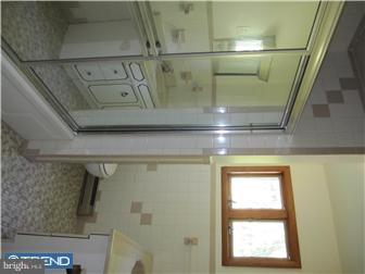 11 Wilbert Street Pemberton, NJ 08068 - Photo 5 of 12 Bathroom