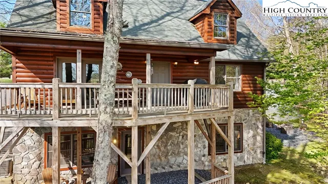 $789,000 | 672 Cedar Trail, Fleetwood, NC 28626