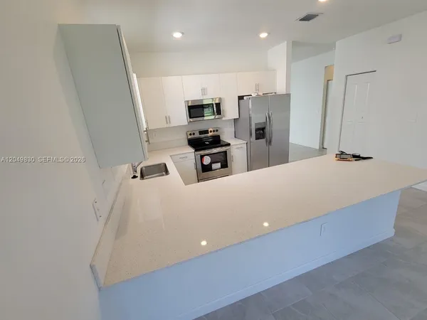 $3,800 | 24120 Southwest 119th Place, Unit 24120, Homestead, FL 33032