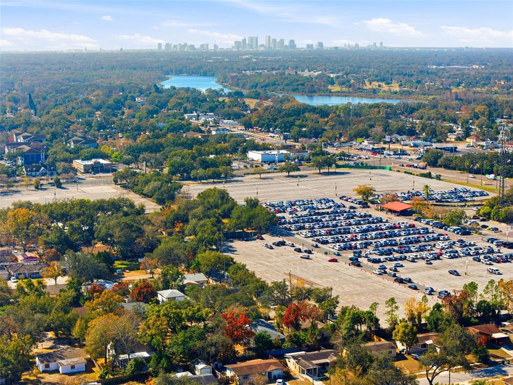 4120 East Temple Heights Road Tampa, FL 33617 - Photo 37 of 55 a view of a city