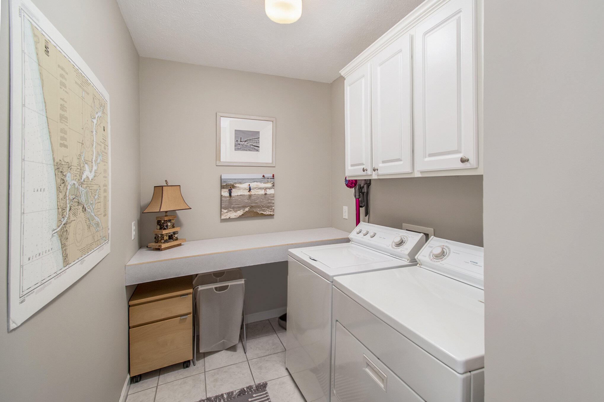 963 West Savidge Street Spring Lake, MI 49456 - Photo 22 of 32 022_wtm_0048_387