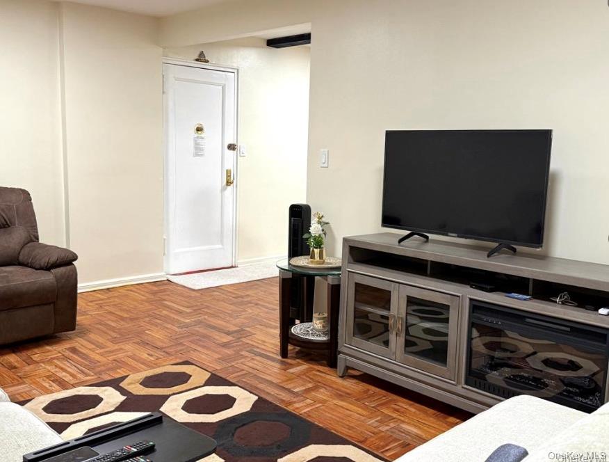 7261 Shore Road, Unit 1R Brooklyn, NY 11209 - Photo 29 of 33