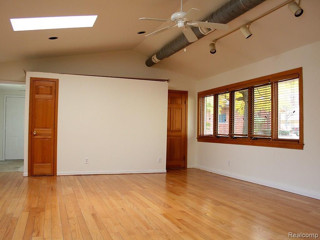 29000 Marvin Road Farmington Hills, MI 48331 - Photo 8 of 26
